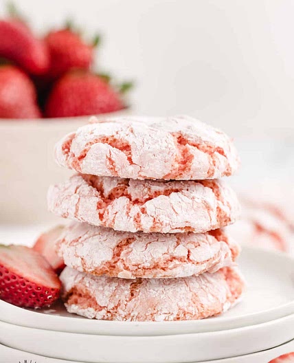 Strawberry Cool Whip Cookies