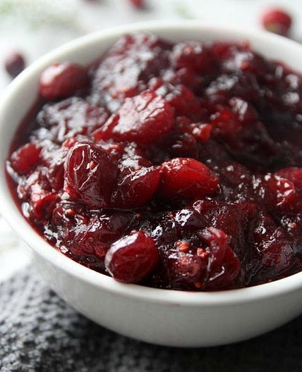 Whole Berry Cranberry Sauce Recipe