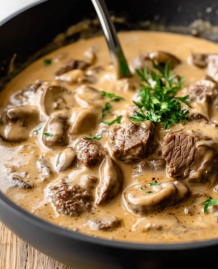 Gordon Ramsay Beef Stroganoff