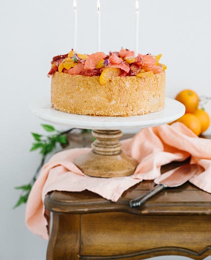 gâteau des anges aux agrumes, vanille & cardamome