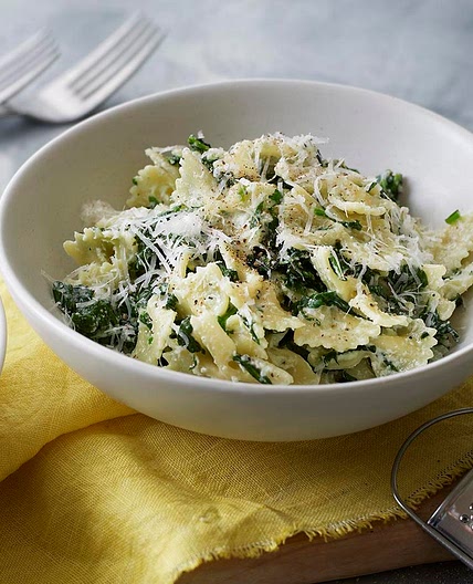Spinach and ricotta pasta