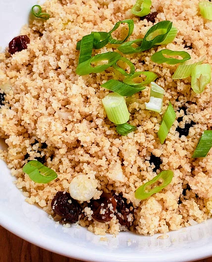 Couscous with Raisins