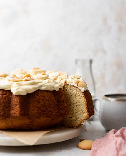 Banana Pudding Bundt Cake
