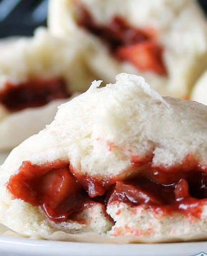 Vegan Chinese BBQ Pork Buns | Vegetarian Char Siu Bao | 素叉燒包