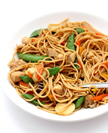 Instant Pot Chicken Lo Mein