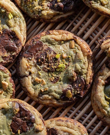 Pistachio Cream Chocolate Chip Cookies