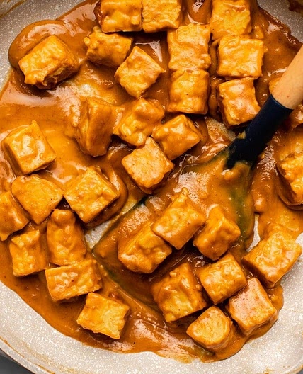 Saucy Stovetop Peanut Tempeh