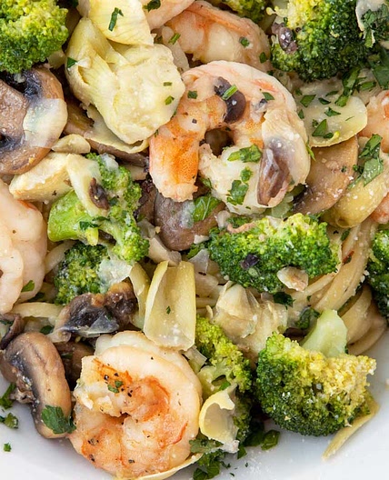 Shrimp and Broccoli over Linguine