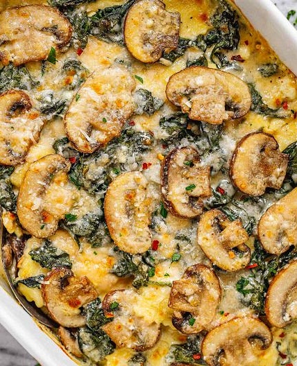 Cheesy Mushroom Ravioli Casserole with Spinach