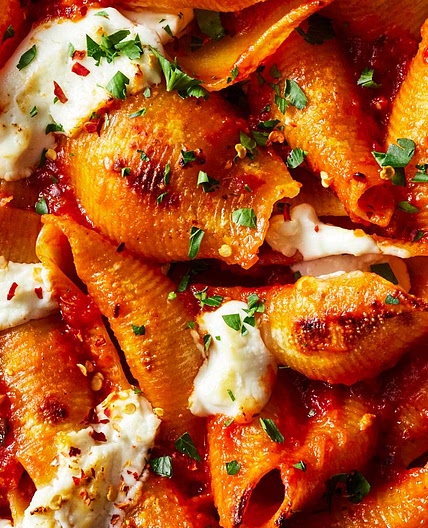 Spicy Unstuffed Pasta Shells With Roasted Garlic and Chèvre
