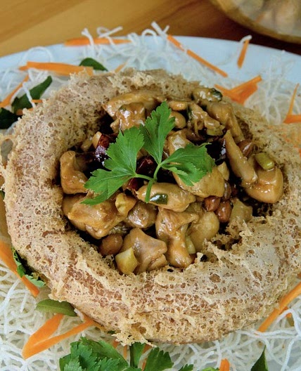 Yam ring with Kung Pao chicken