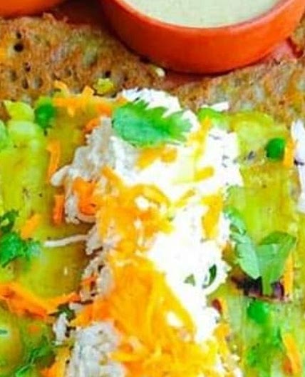 मूंग दाल डोसा (Moong Dal Dosa recipe in Hindi)