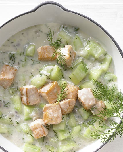 Schmorgurken mit Lachs und Dill