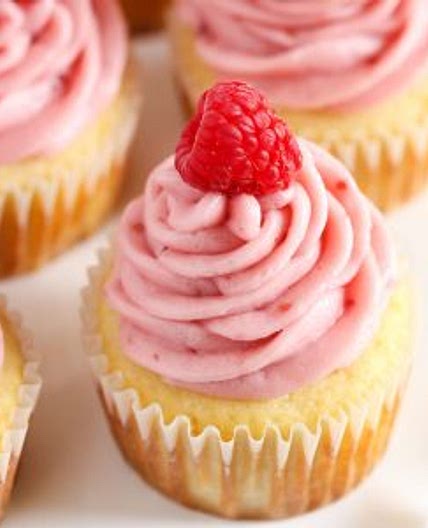 Lemon Cupcakes with Raspberry Buttercream