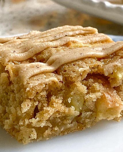 Low FODMAP Browned Butter Apple Bars with Cinnamon Maple Frosting