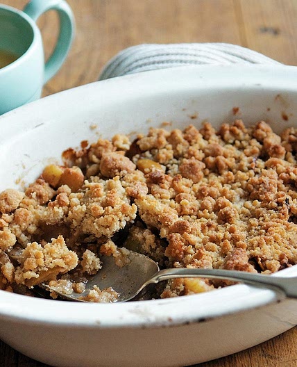 Easy apple crumble