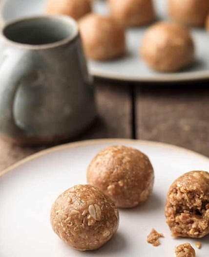 Peanut Butter Natural Energy Balls