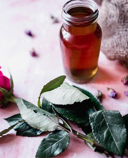 How to Make Rose Water at Home