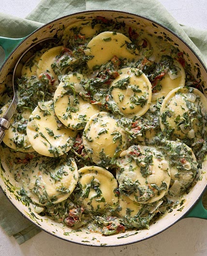 Ravioli with Creamy Spinach