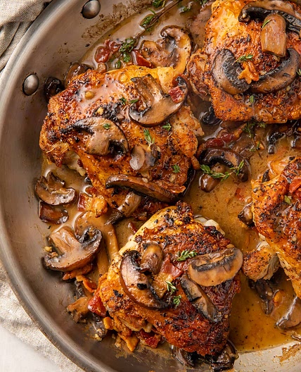 Creamy Whole30 Bacon Mushroom Chicken Thighs (Paleo)