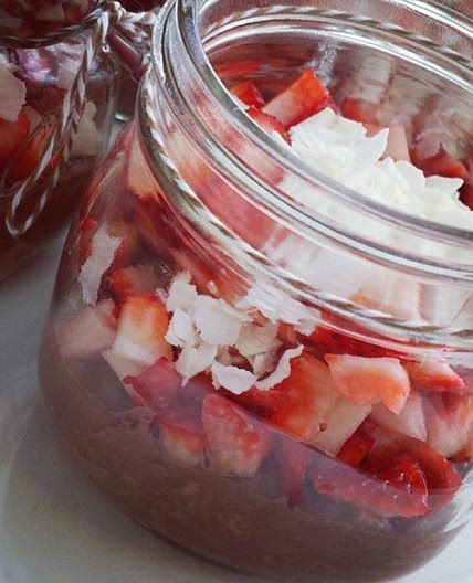 Chocolate Strawberry Overnight Oats