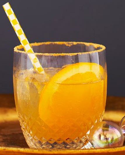 Winter whiskey sour