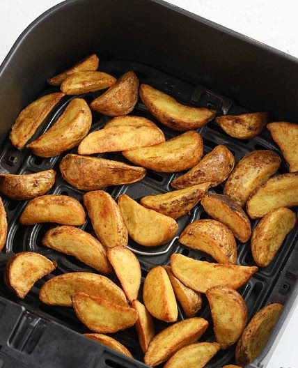 Frozen Potato Wedges in Air Fryer (Easy Recipe)