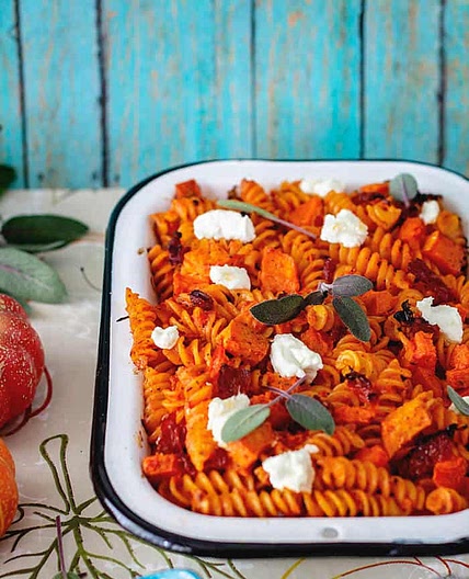Pumpkin and Goat Cheese Fusilli Pasta Bake