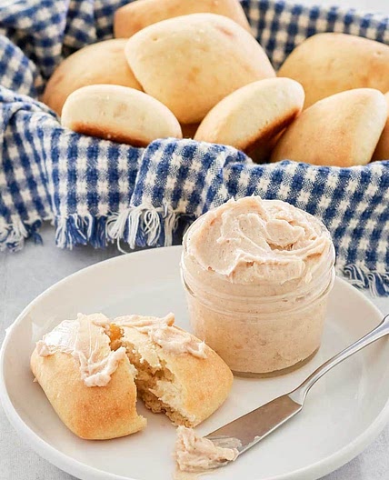 Texas Roadhouse Honey Cinnamon Butter