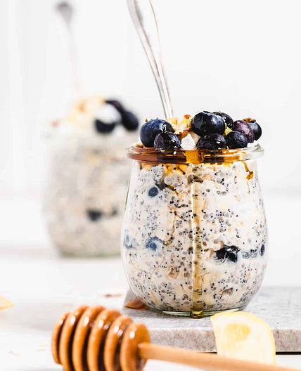 Lemon Poppy Seed Overnight Oats