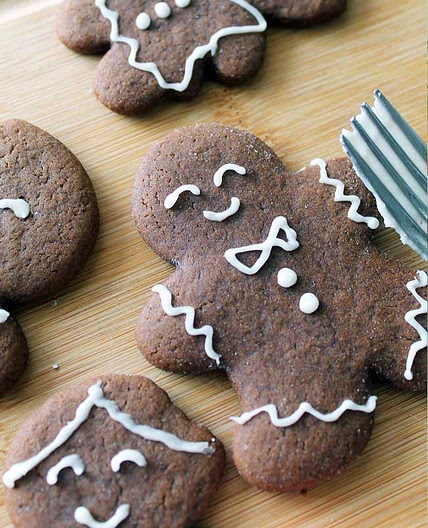 Vegan Gingerbread Men Cookies Recipe