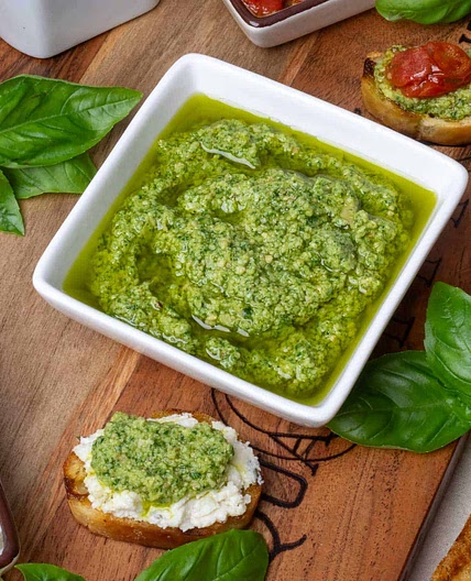 Artichoke Pesto with Spinach