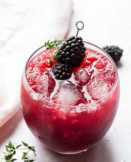 Blackberry Bourbon Smash Cocktail