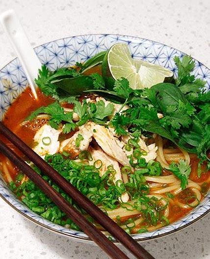 20-Minute Thai Red Curry Noodle Soup With Chicken Recipe