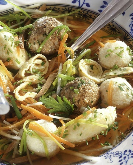 Hochzeitssuppe nach Allgäuer-Art