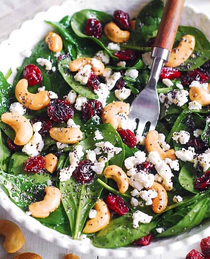 Cranberry Spinach Salad with Cashews and Goat Cheese