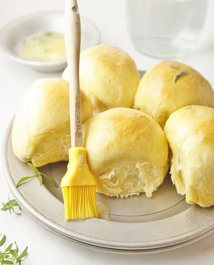 Light and Buttery Homemade Yeast Rolls