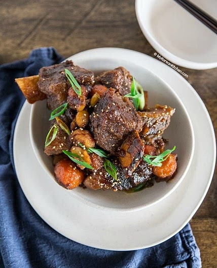 Galbi Jjim (Korean Braised Short Ribs)