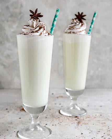 Classic Vanilla Malted Milkshake
