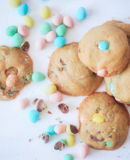 The Best Easter Mini Egg Cookies