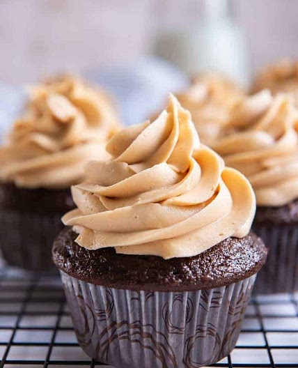 3 Ingredient Peanut Butter Frosting