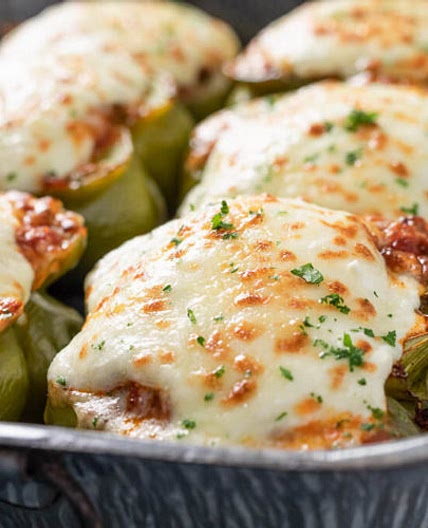 Keto Lasagna Stuffed Peppers
