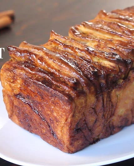 PULL APART CINNAMON BREAD