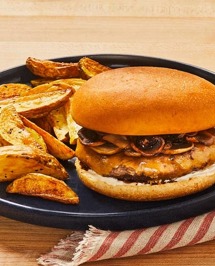 Zingy Gouda Burgers with Mushrooms, Creamy Horseradish Sauce & Potato Wedges