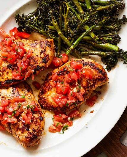 Bruschetta Chicken (Whole30, Paleo, Gluten-Free)