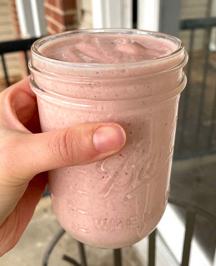 Healthy Banana Strawberry Mango Smoothie