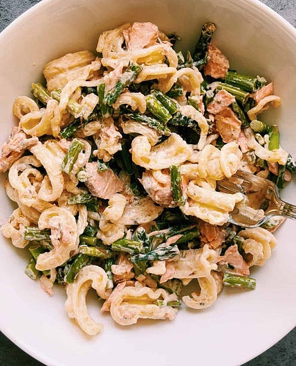 Creamy Salmon and Asparagus Boursin Summer Pasta