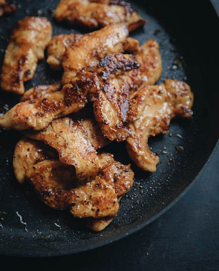 Pan-fried black pepper chicken