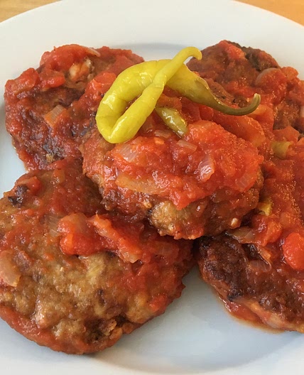 Receta de Filetes rusos con tomate