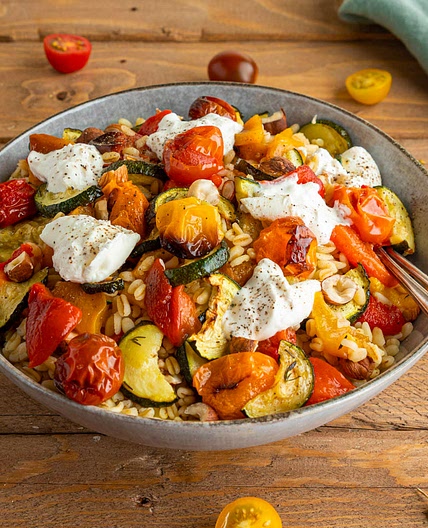 Salade de blé aux légumes grillés